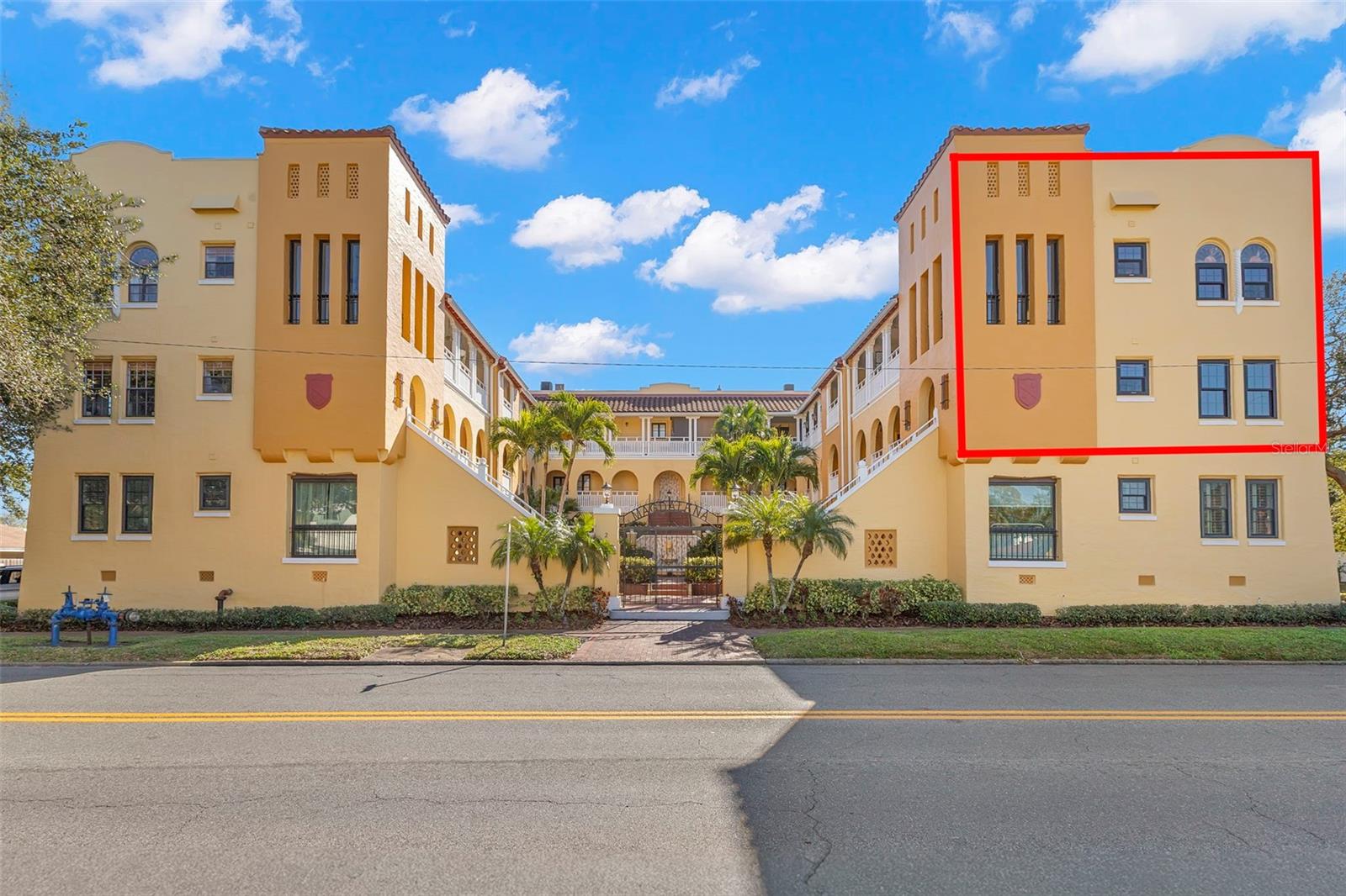 Image 4 of 38 For 210 22nd Avenue Ne 15