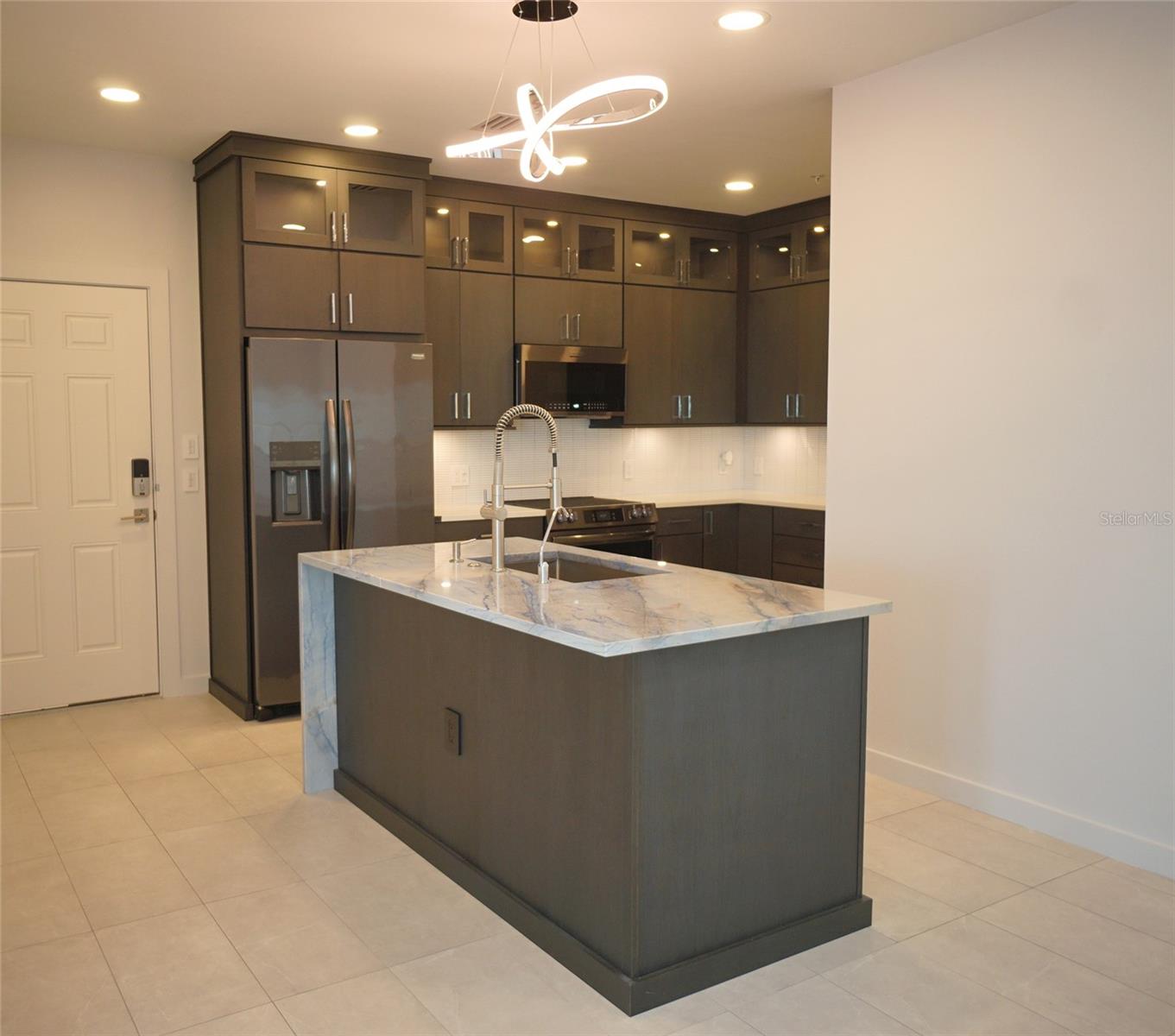 Image 5 of 35 For 5000 Culbreath Key Way 9-326