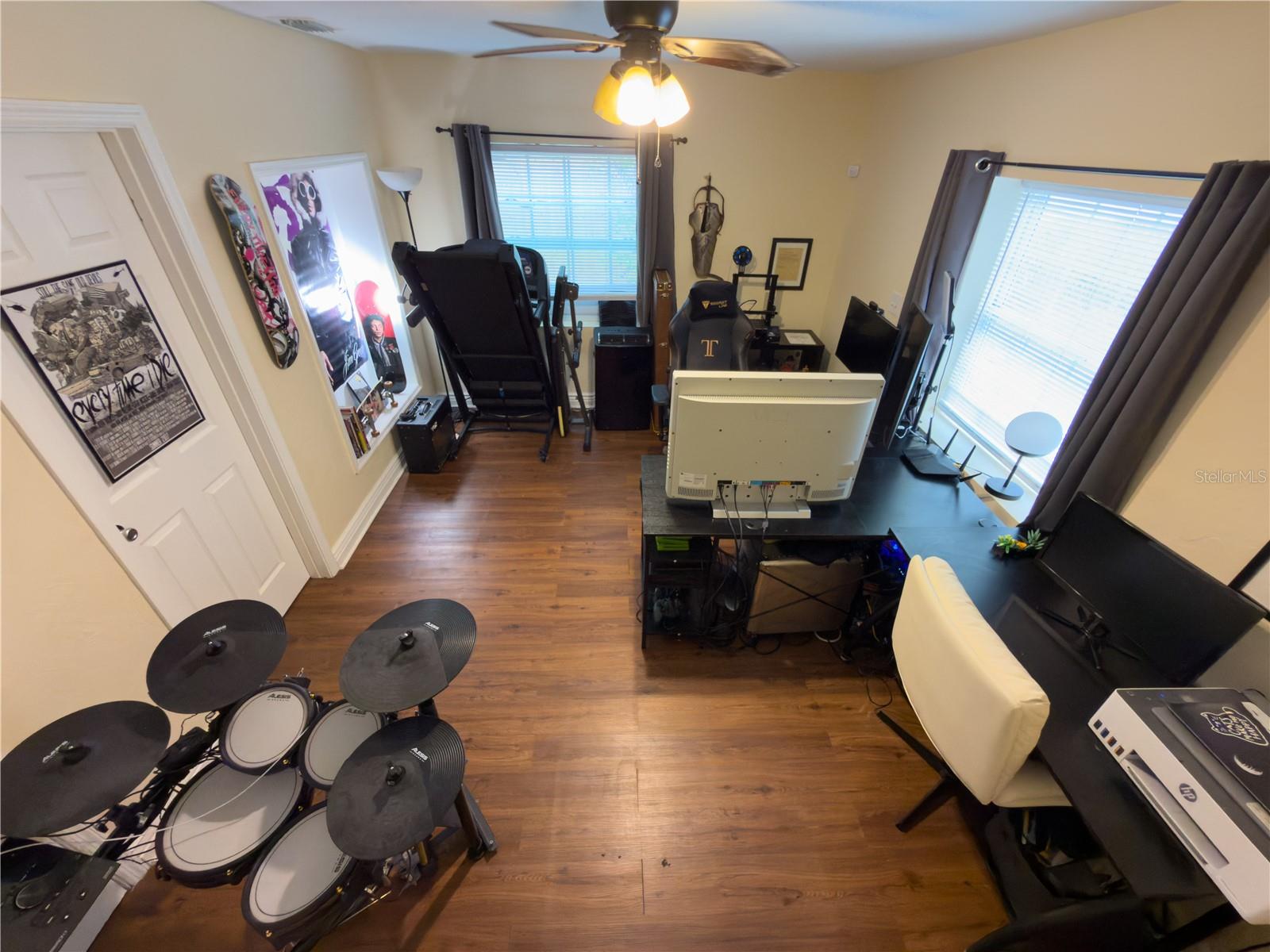 Image 20 of 42 For 707 Jefferson Avenue