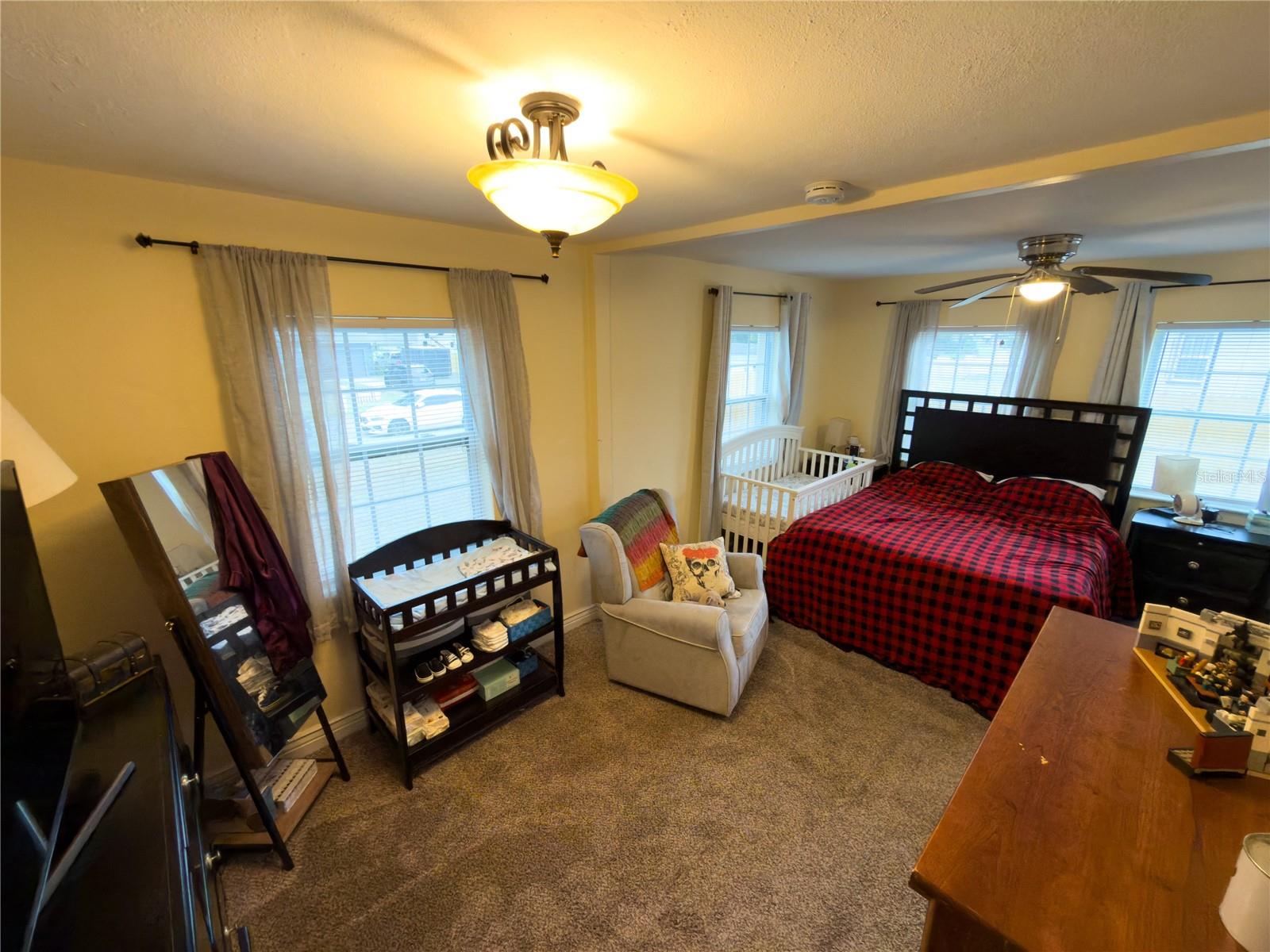 Image 25 of 42 For 707 Jefferson Avenue