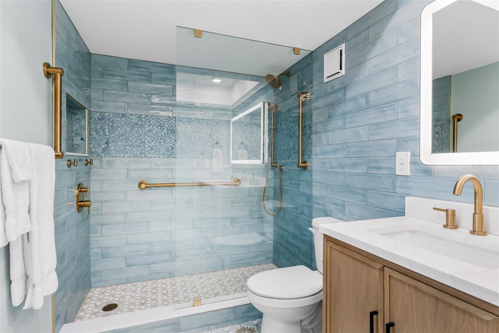 Image 30 of 53 For 17500 Gulf Boulevard 407