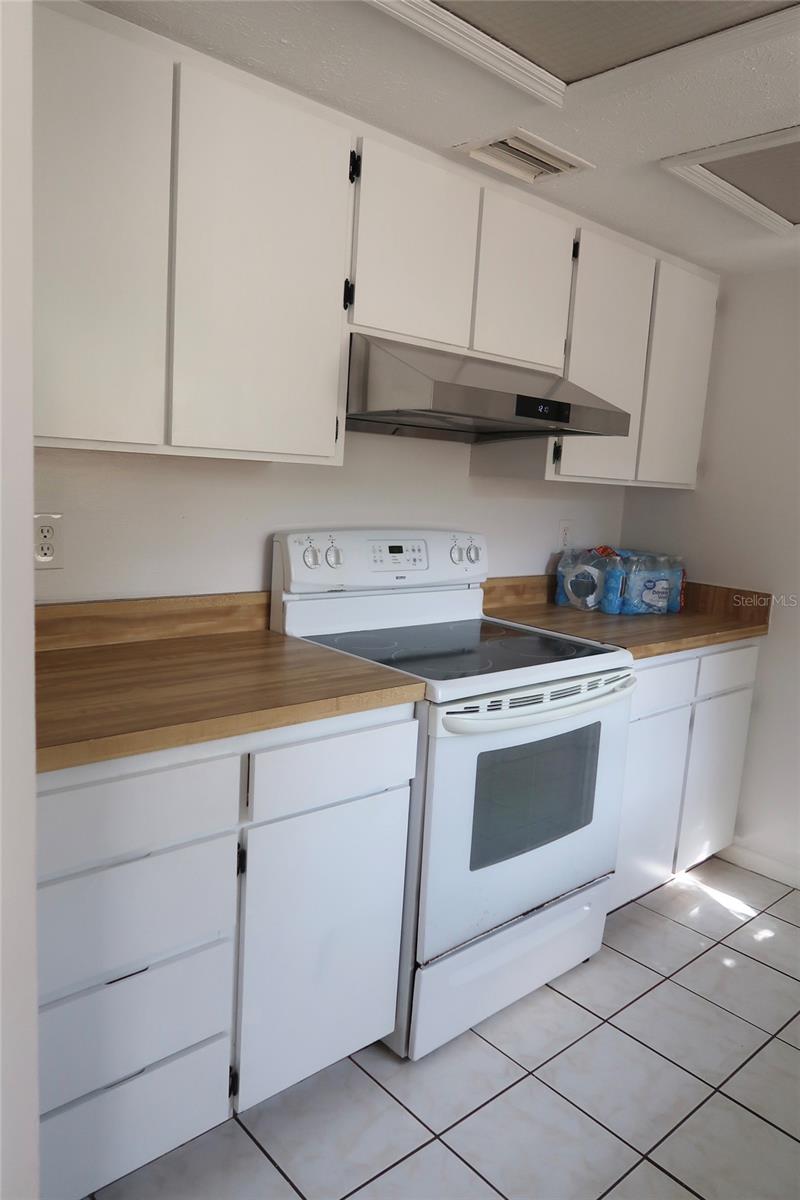 Image 5 of 15 For 10410 Connechusett Road