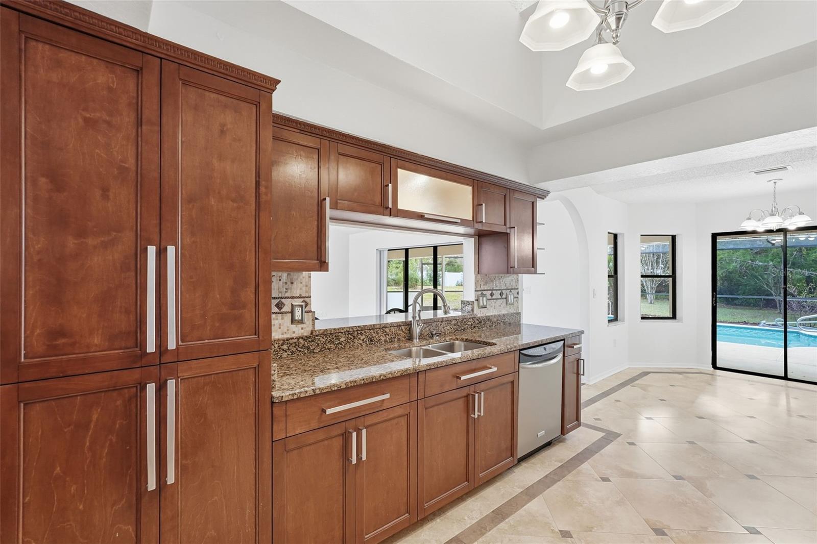 Image 10 of 33 For 11290 Orangewood Court