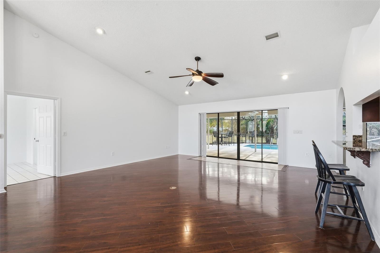 Image 5 of 33 For 11290 Orangewood Court