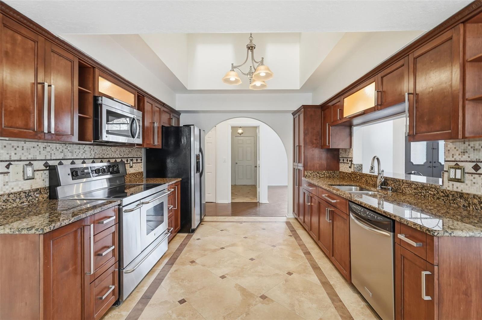 Image 8 of 33 For 11290 Orangewood Court