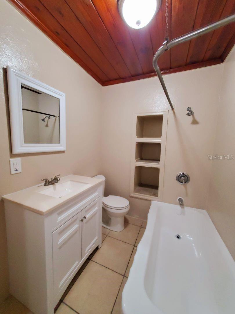 Image 10 of 14 For 209 Wiggins Road