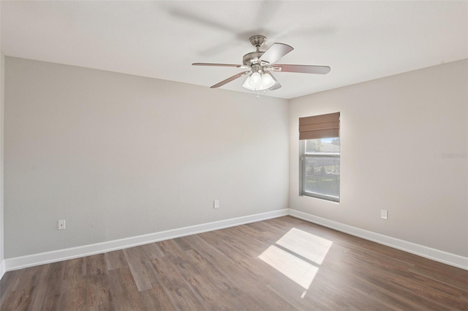 Image 12 of 31 For 4175 Mayfair Way