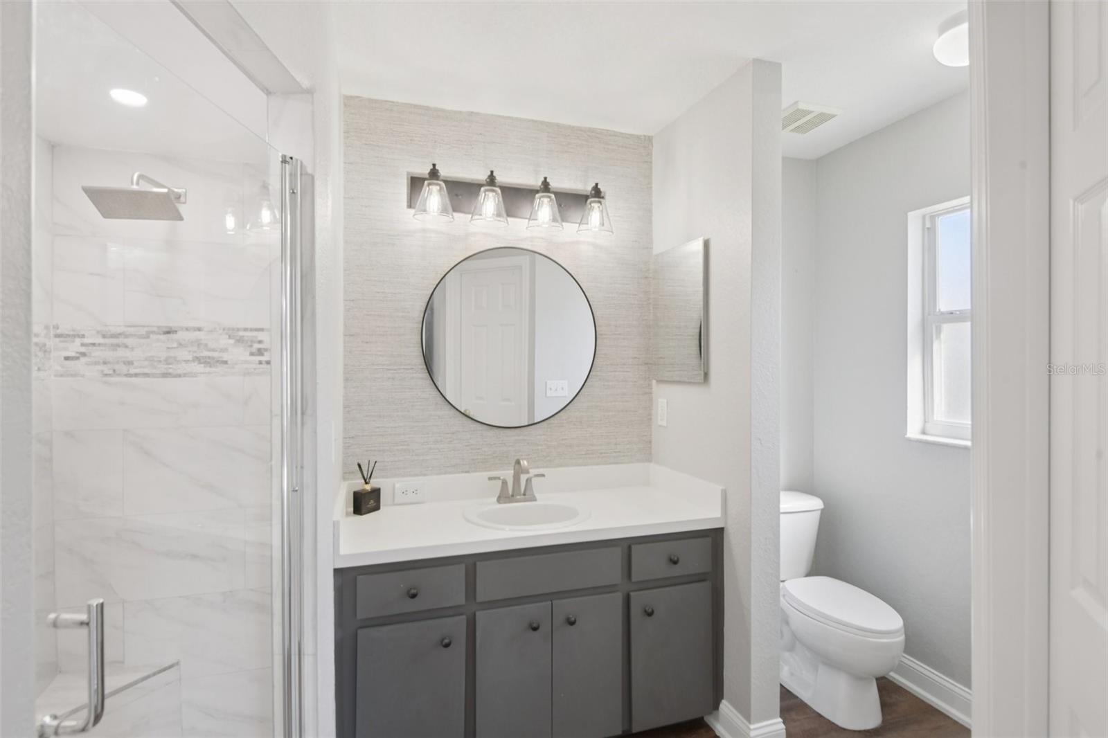 Image 14 of 31 For 4175 Mayfair Way