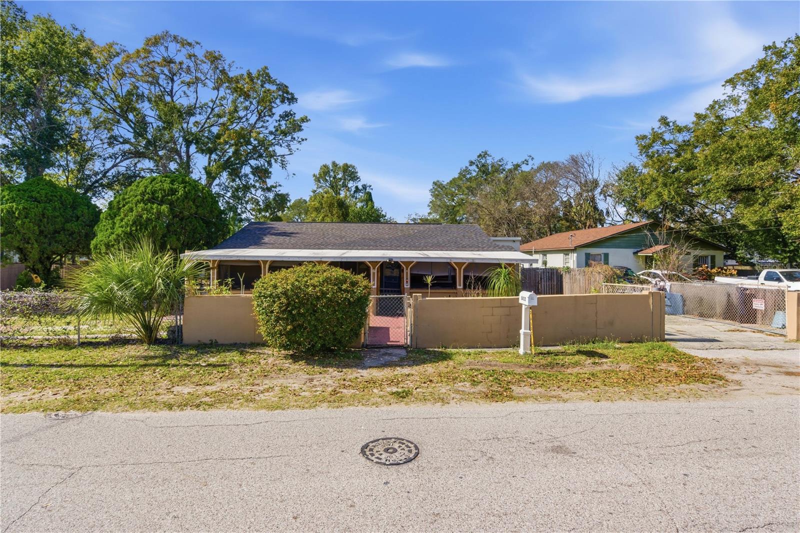 Details for 8412 15 Th Street, TAMPA, FL 33604