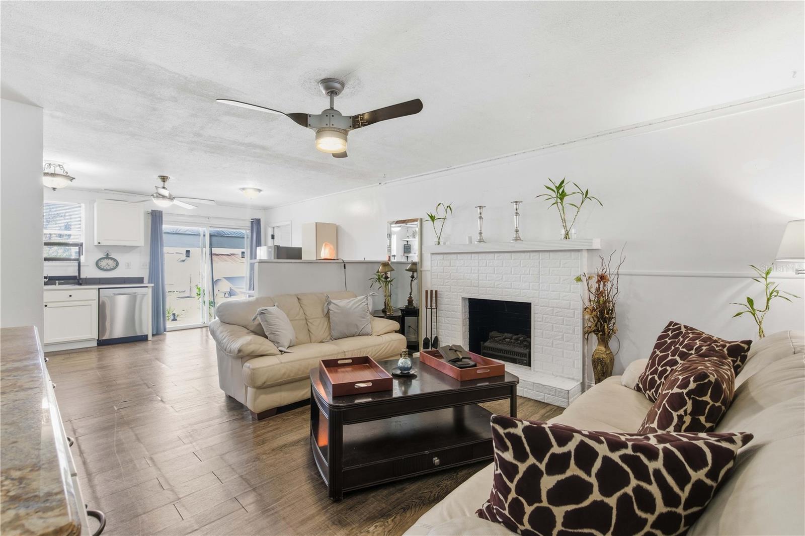 Image 7 of 41 For 8412 15 Th Street