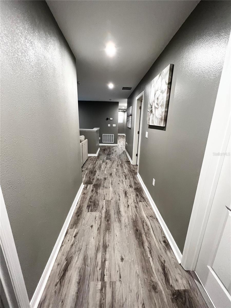 Image 16 of 37 For 8947 Amelia Downs Trail