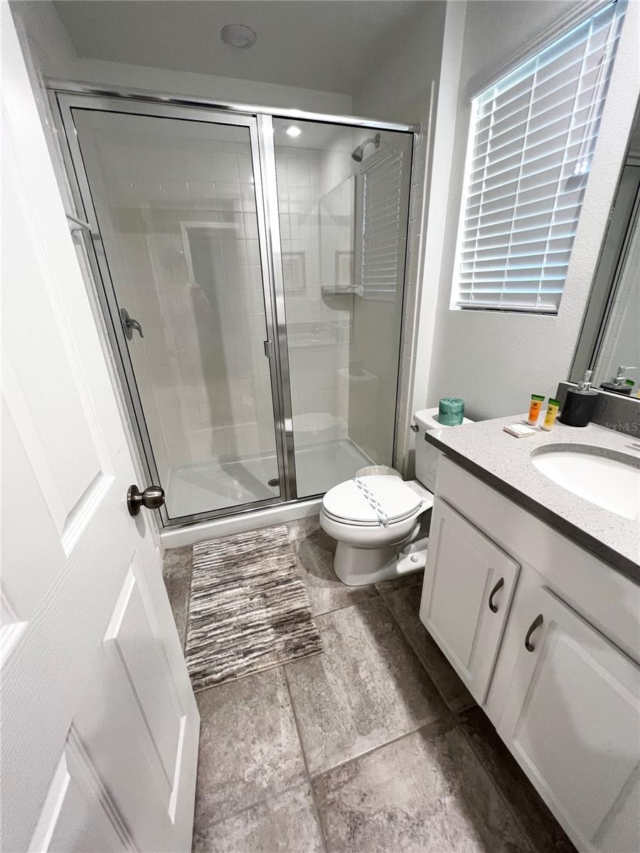 Image 17 of 37 For 8947 Amelia Downs Trail