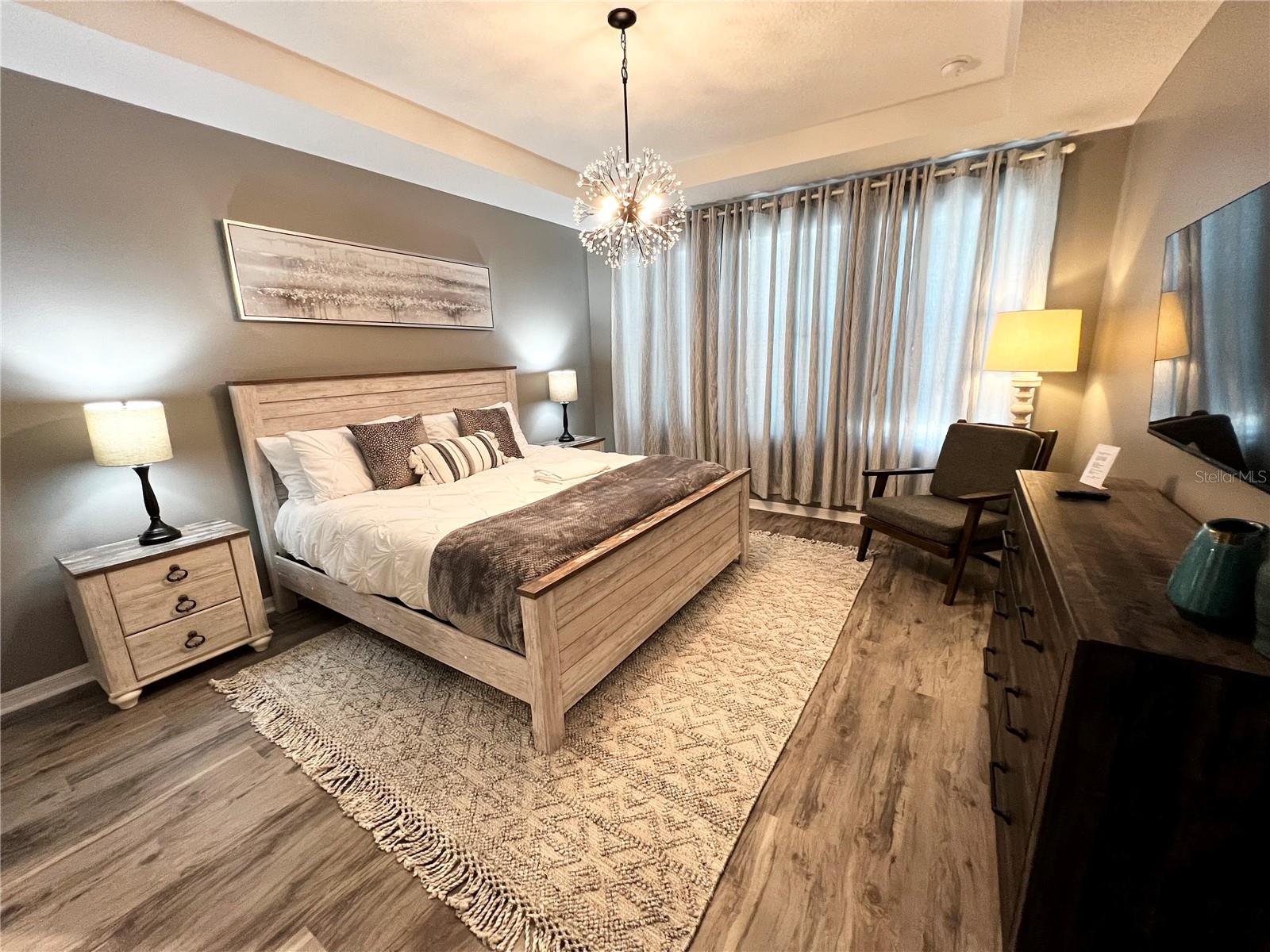 Image 25 of 37 For 8947 Amelia Downs Trail