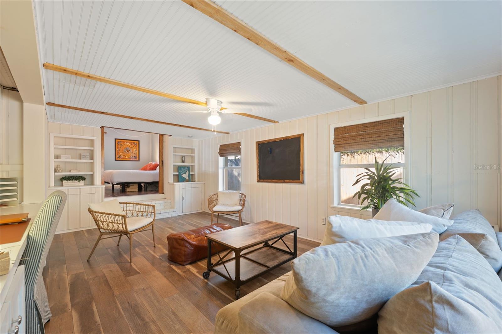 Image 16 of 58 For 1946 Chenango Avenue