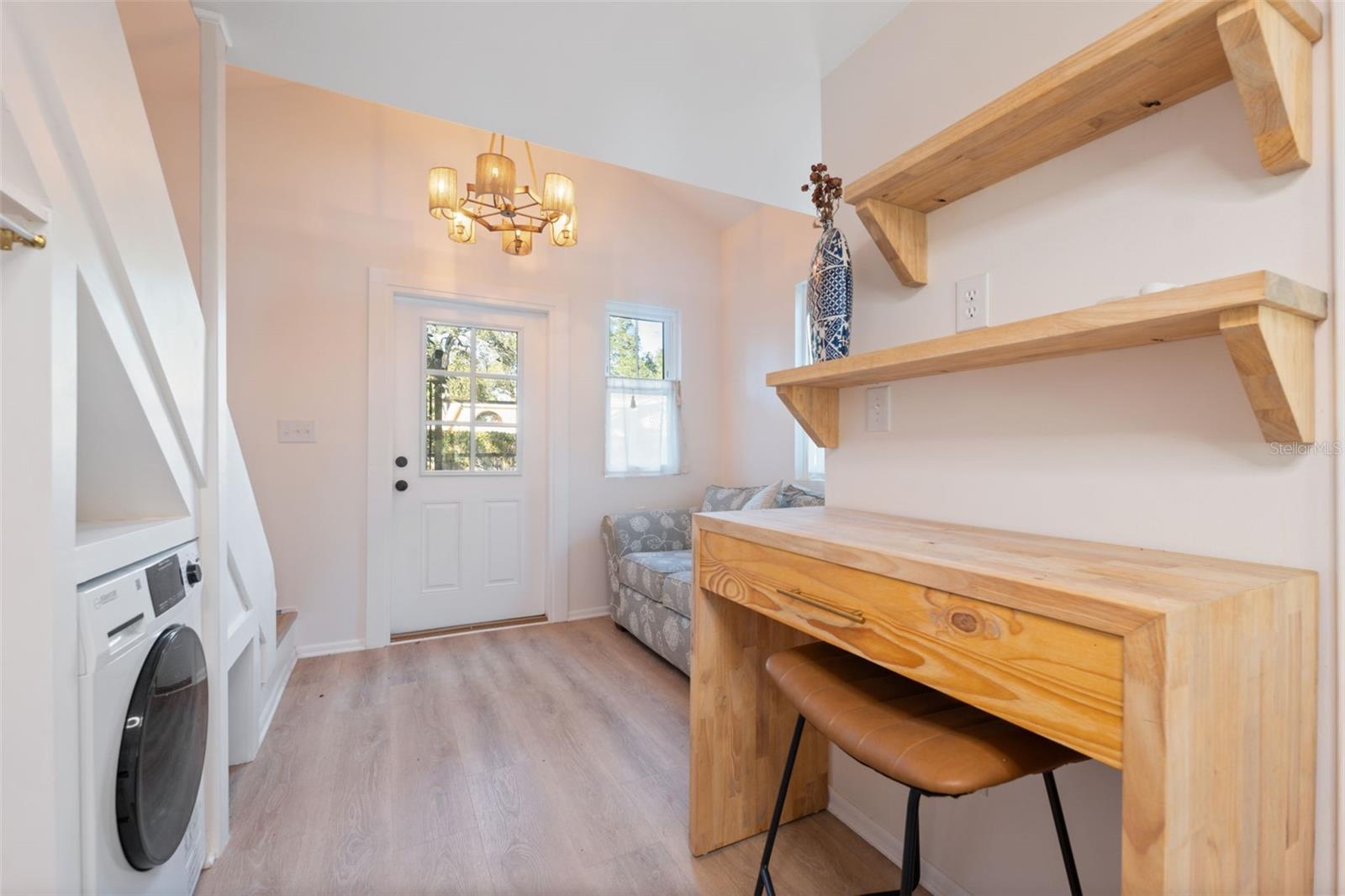 Image 40 of 58 For 1946 Chenango Avenue