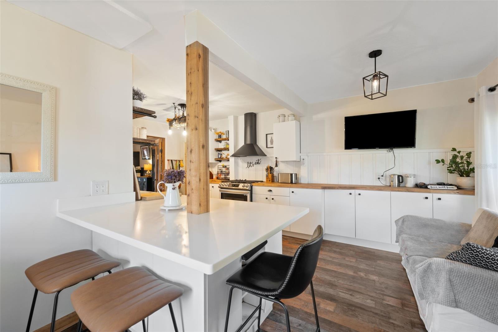 Image 52 of 58 For 1946 Chenango Avenue