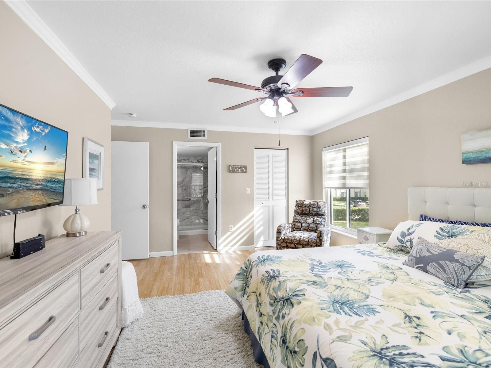 Image 10 of 41 For 3114 Lake Pine Way B2