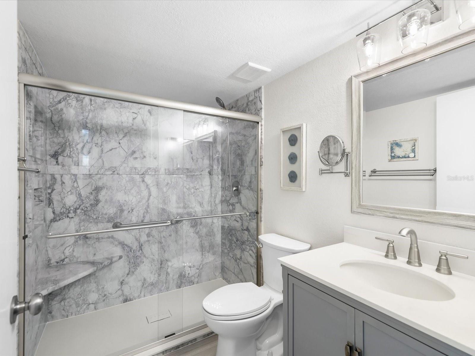 Image 14 of 41 For 3114 Lake Pine Way B2