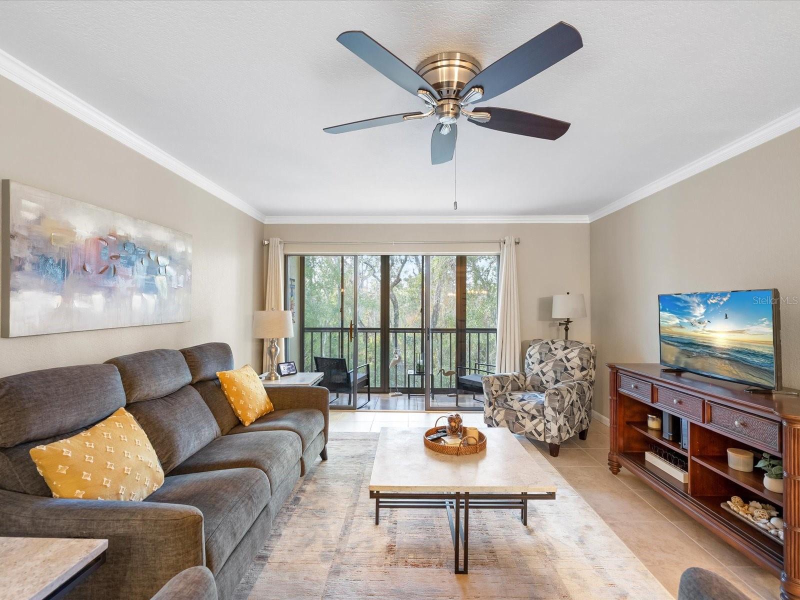 Image 18 of 41 For 3114 Lake Pine Way B2