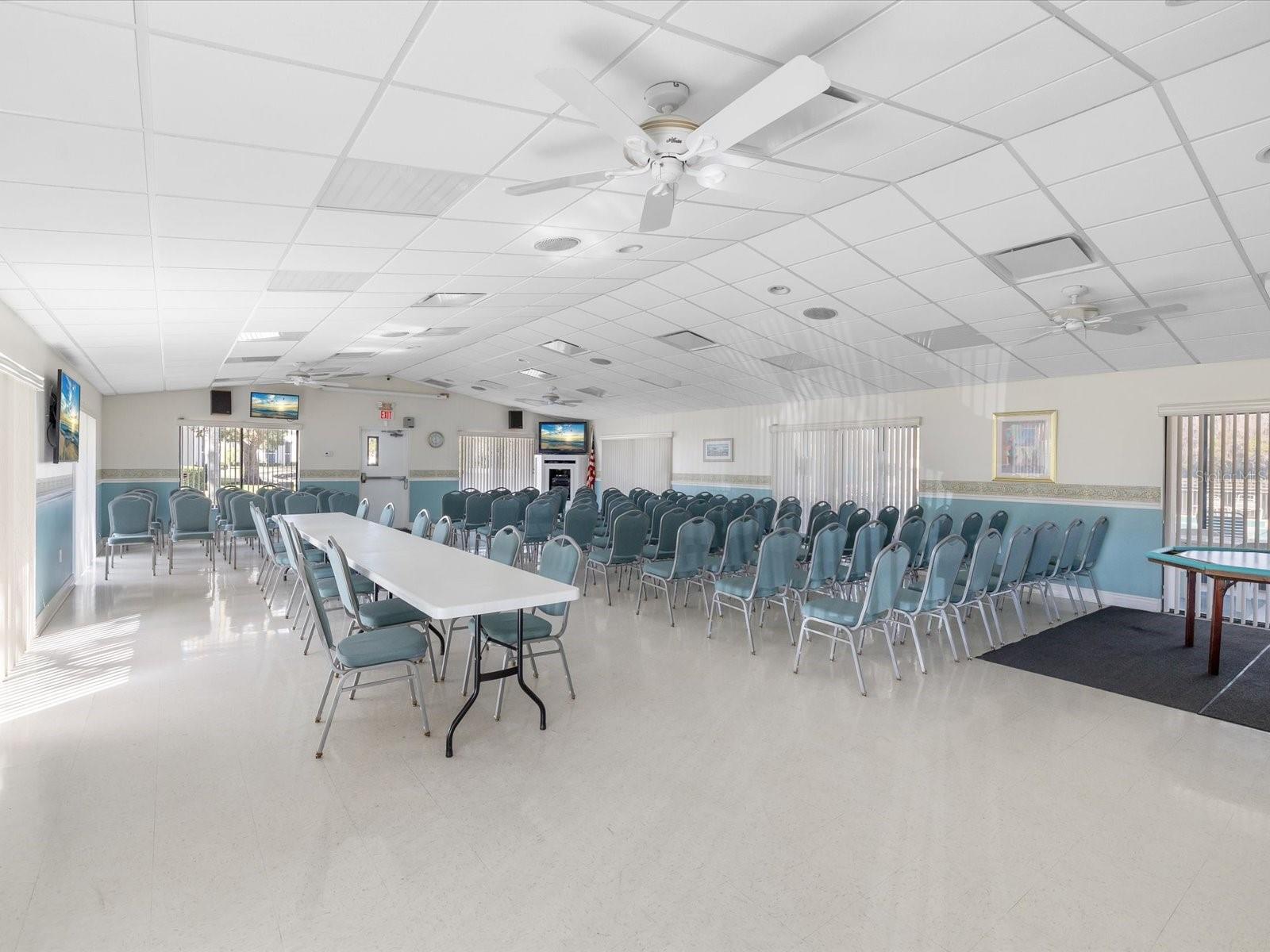 Image 27 of 41 For 3114 Lake Pine Way B2