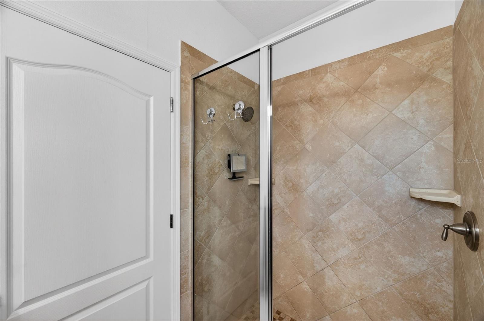 Image 24 of 69 For 17019 Vilesta Drive