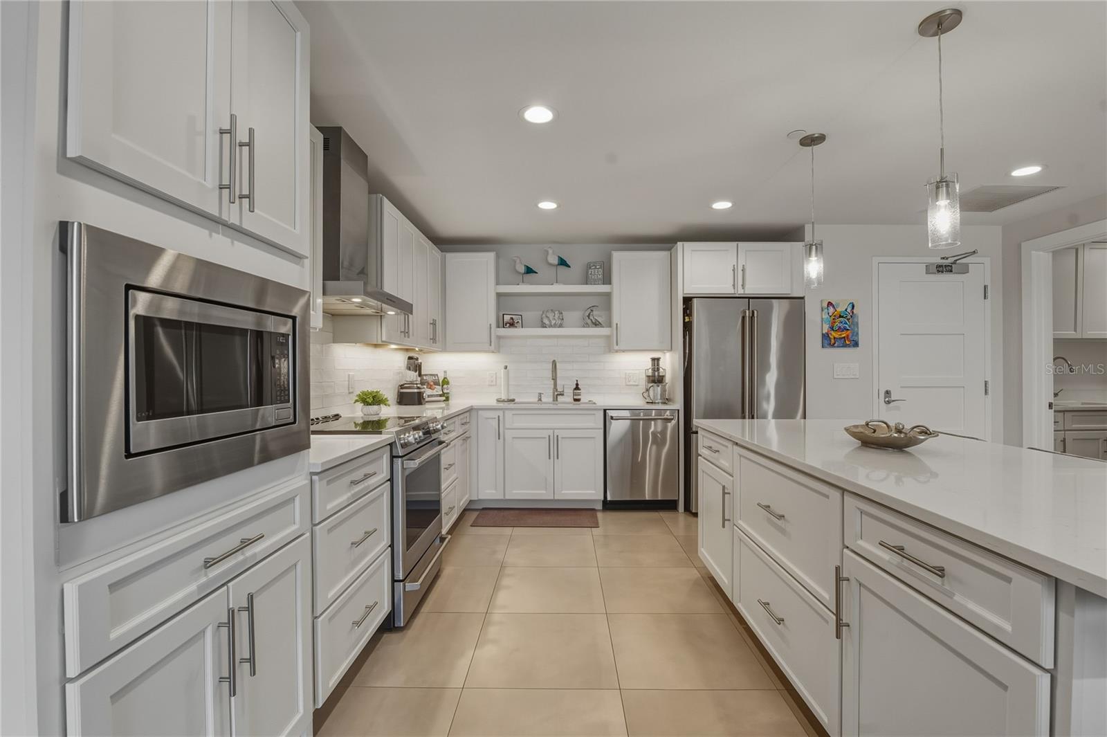 Image 16 of 51 For 920 Osceola Avenue 307