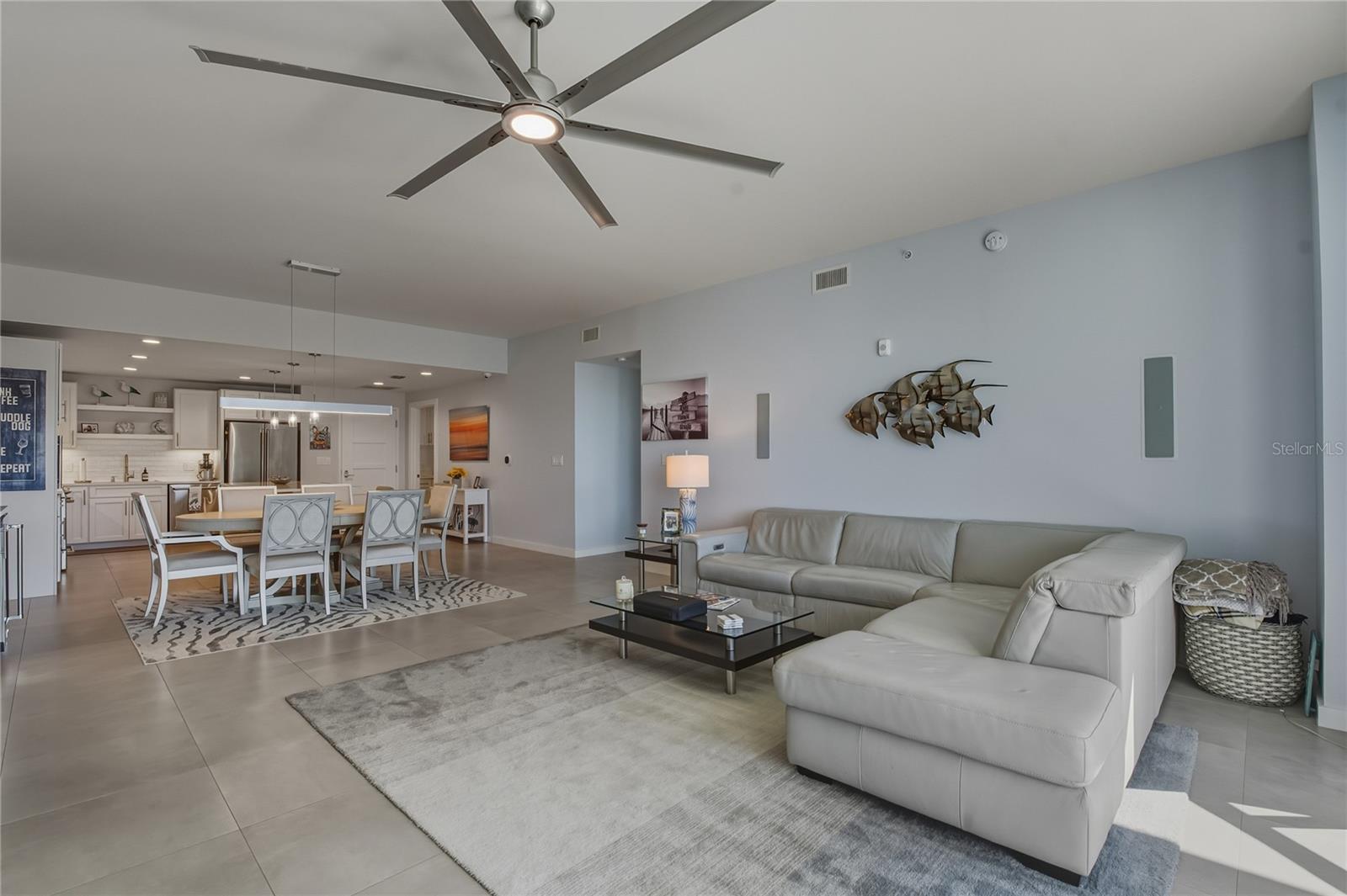 Image 19 of 51 For 920 Osceola Avenue 307