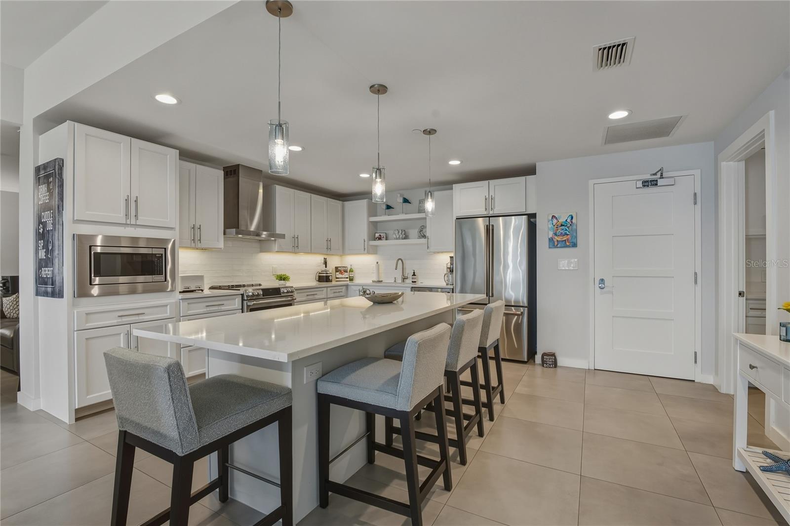 Image 25 of 51 For 920 Osceola Avenue 307