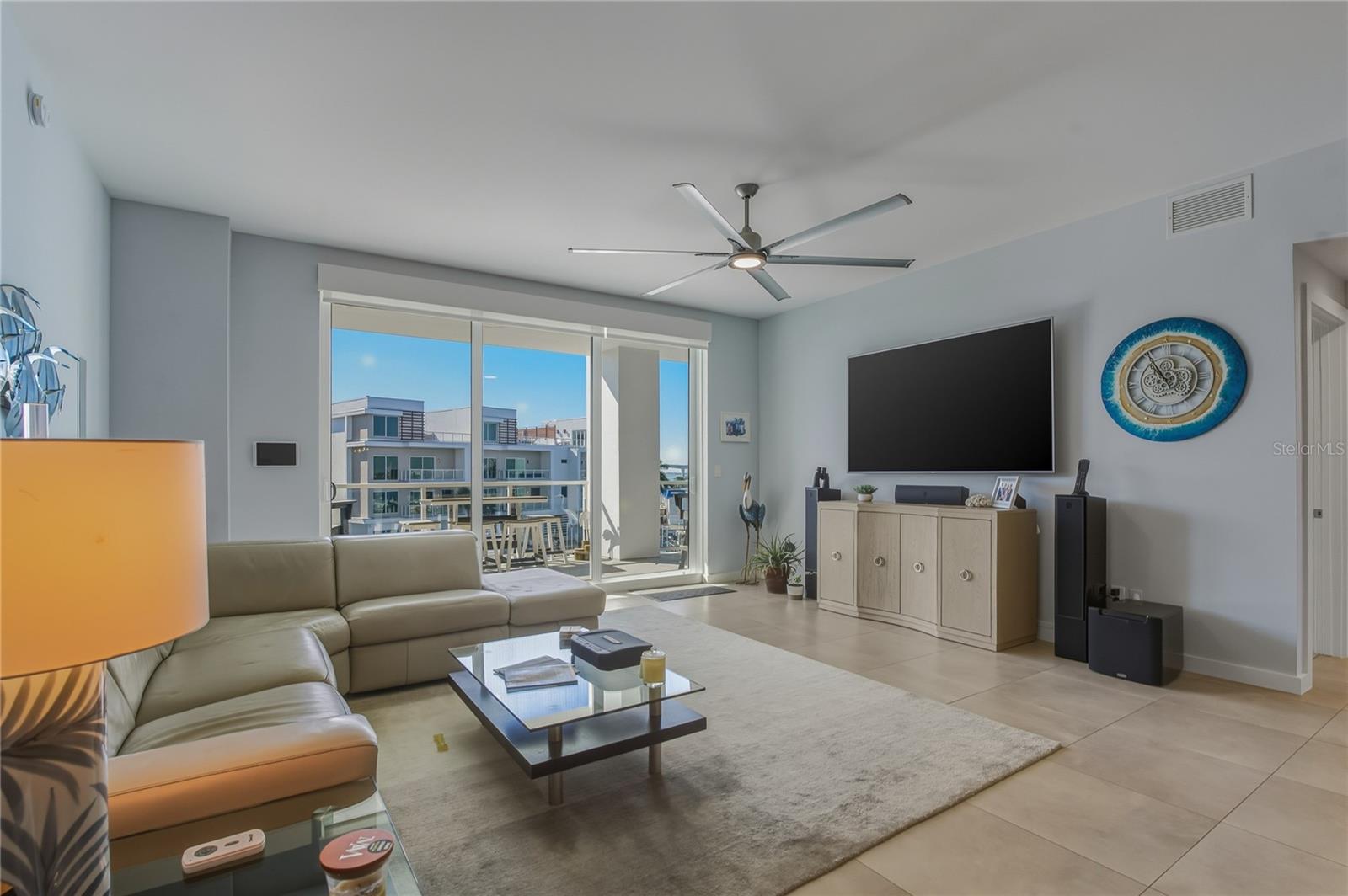 Image 27 of 51 For 920 Osceola Avenue 307