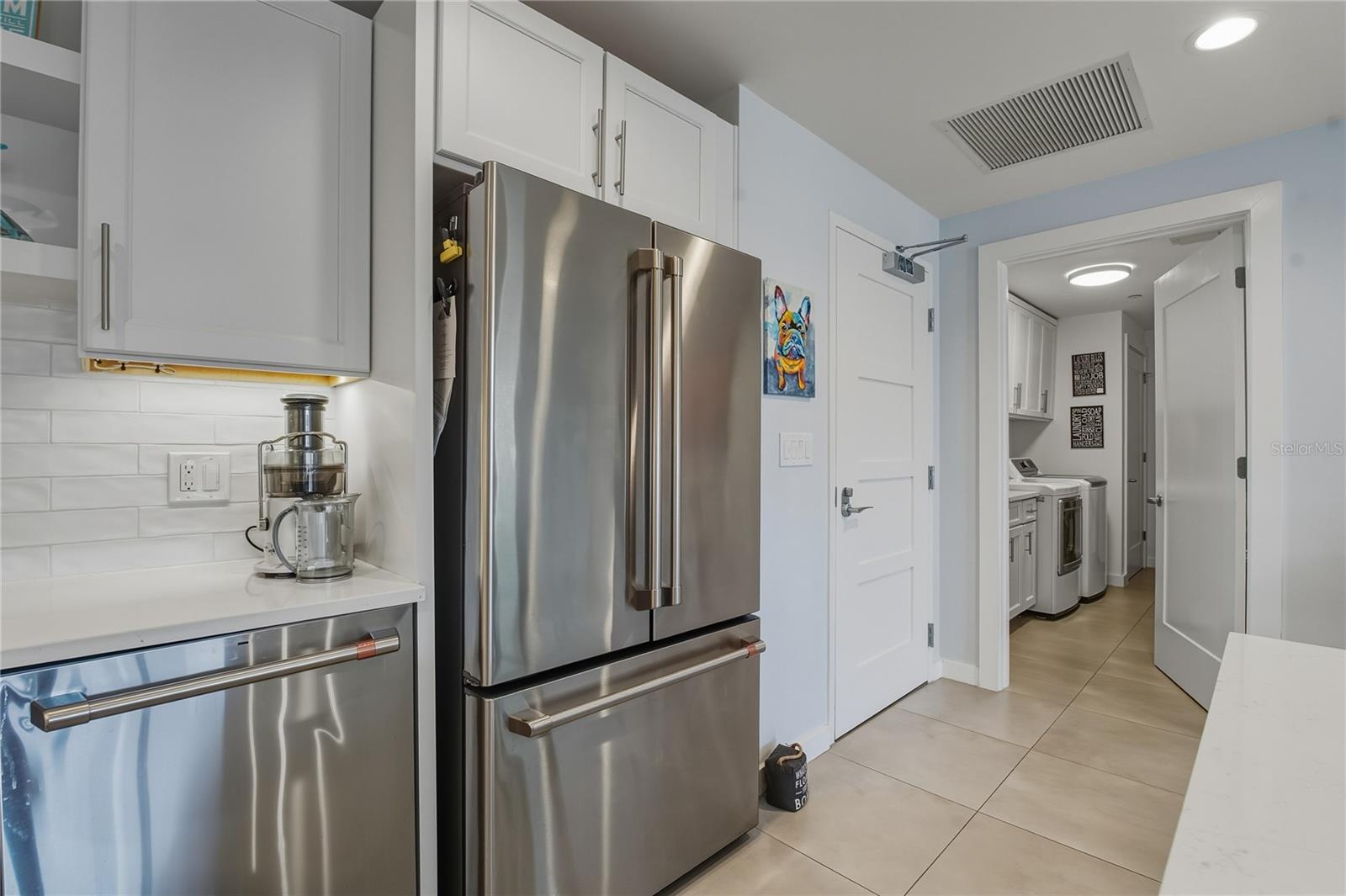 Image 28 of 51 For 920 Osceola Avenue 307