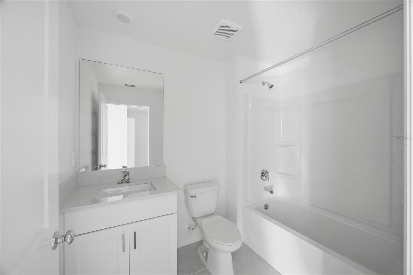 Listing photo id 17 for 10149 Trumpet Honeysuckle Way