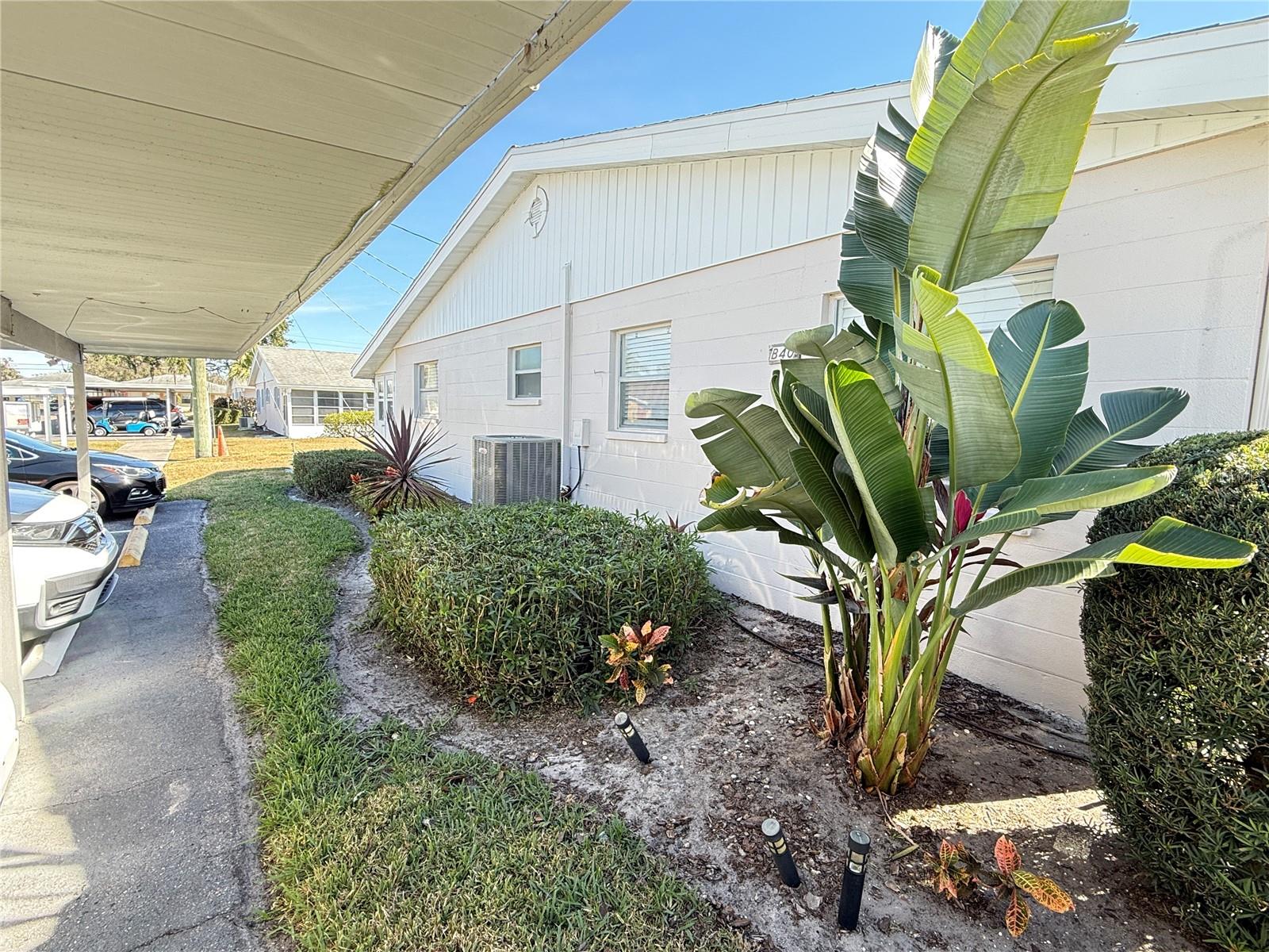 Image 27 of 29 For 402 Dorchester Place 40