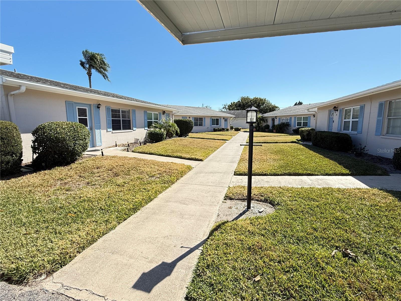 Image 28 of 29 For 402 Dorchester Place 40