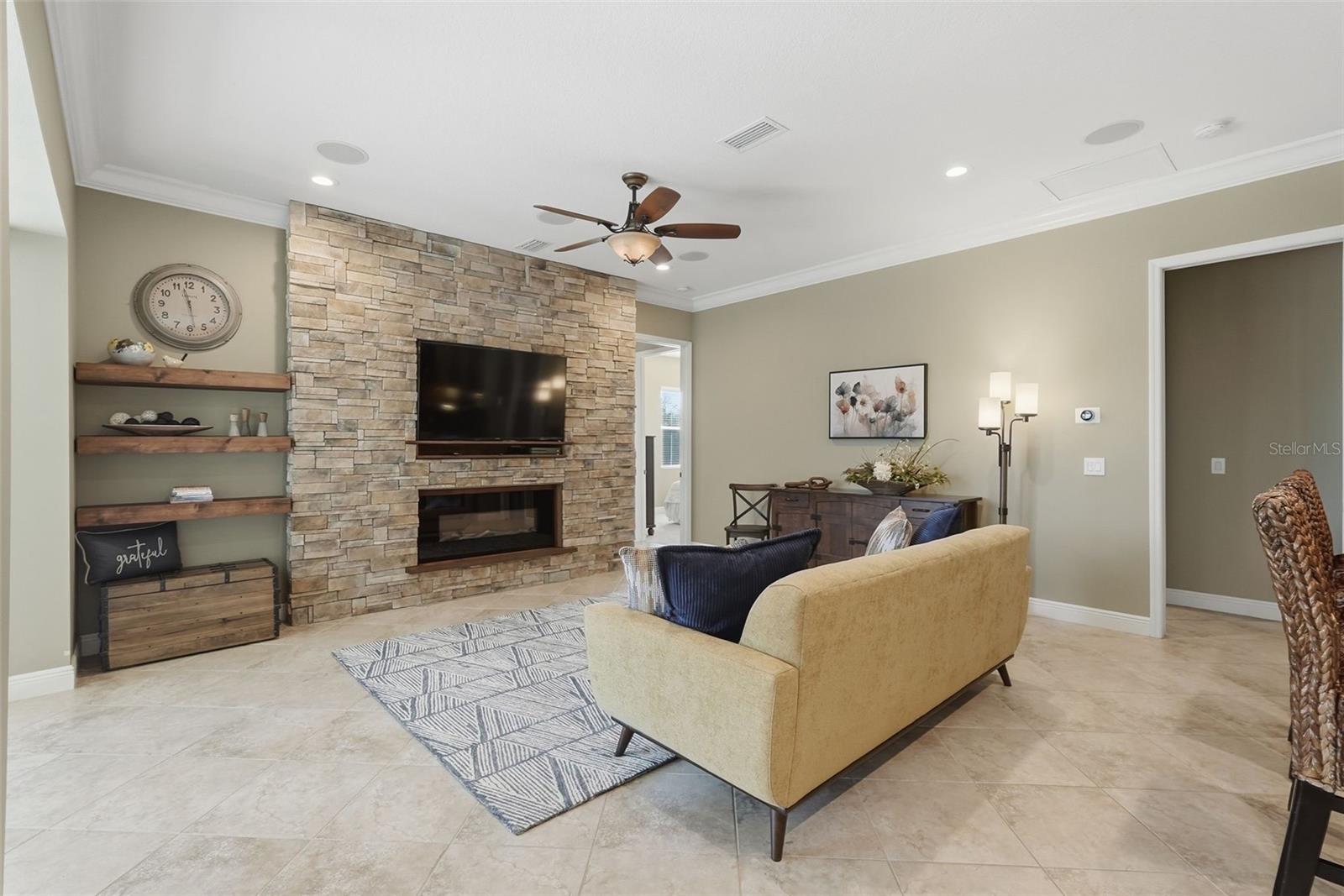 Image 14 of 44 For 14716 4th Drive Ne