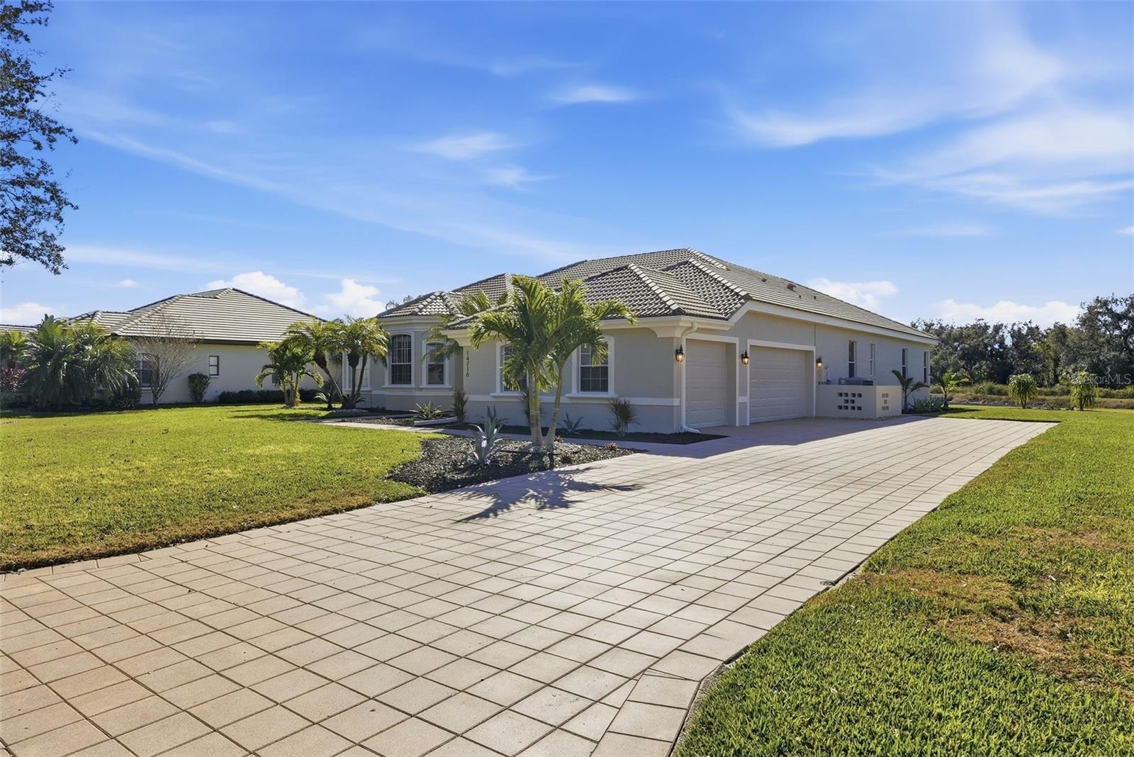 Image 2 of 44 For 14716 4th Drive Ne