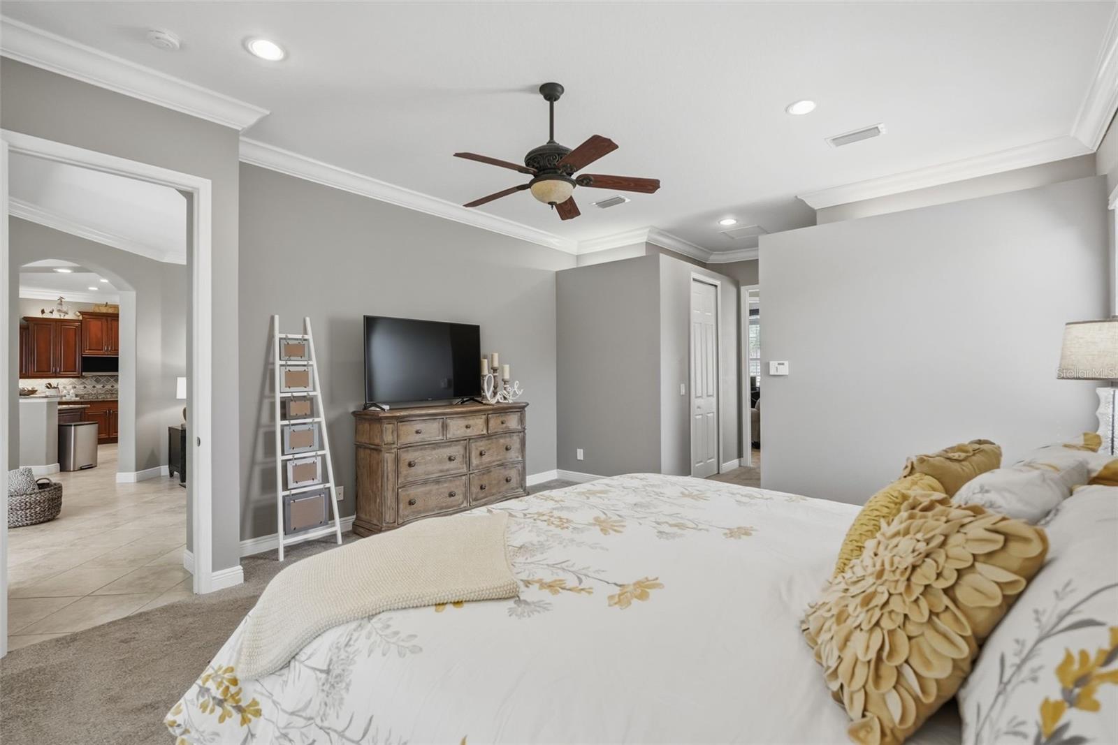 Image 27 of 44 For 14716 4th Drive Ne