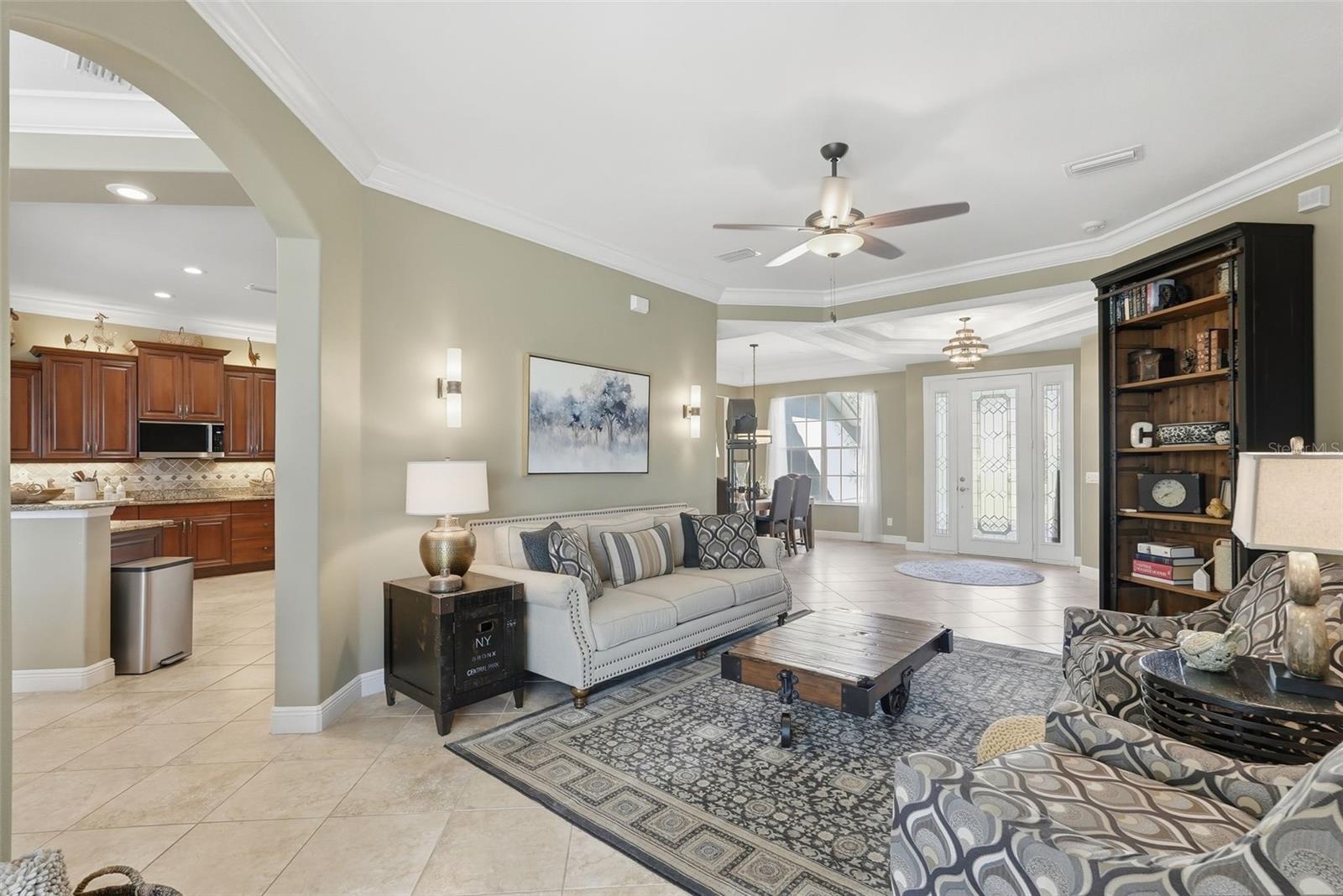 Image 5 of 44 For 14716 4th Drive Ne