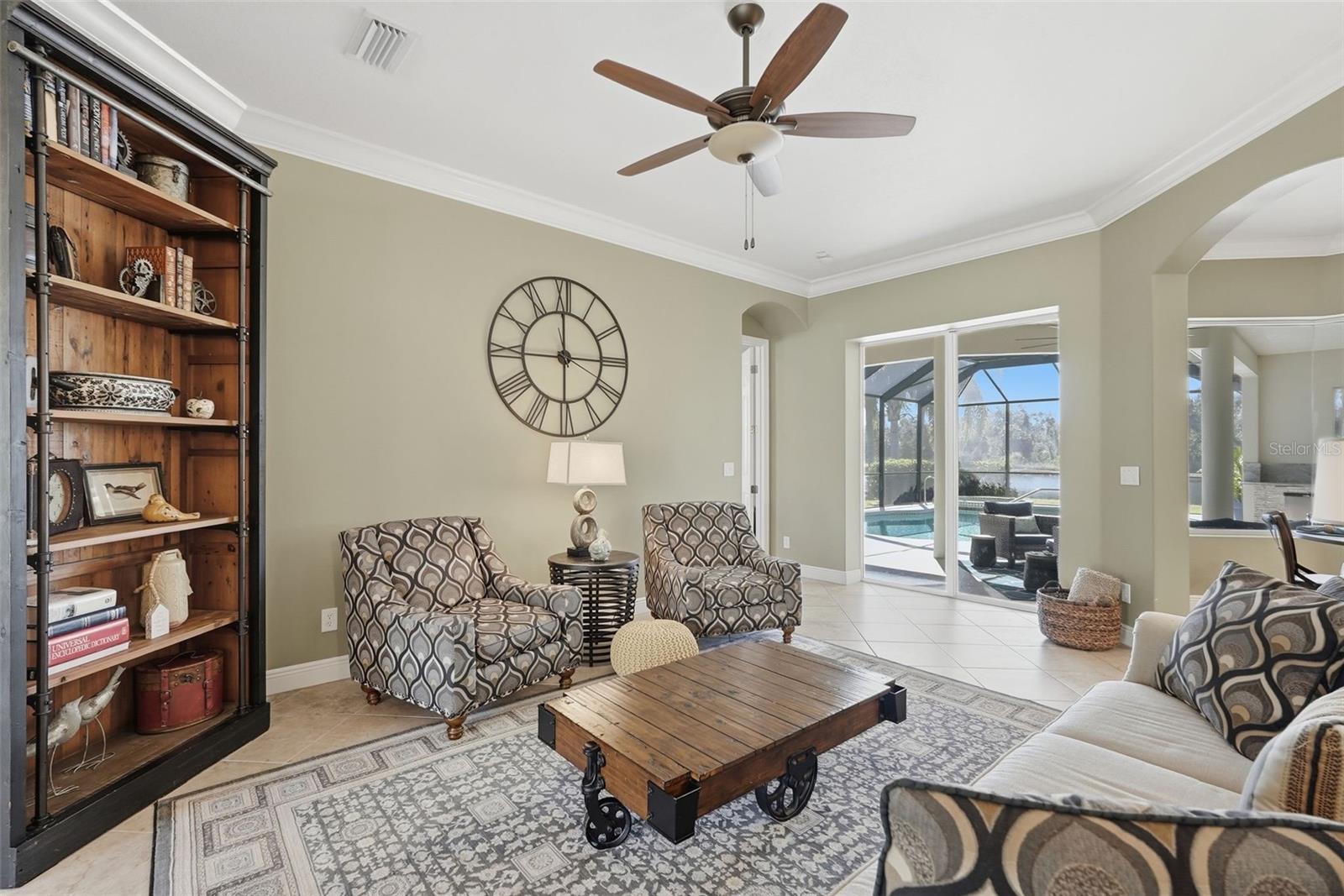 Image 7 of 44 For 14716 4th Drive Ne