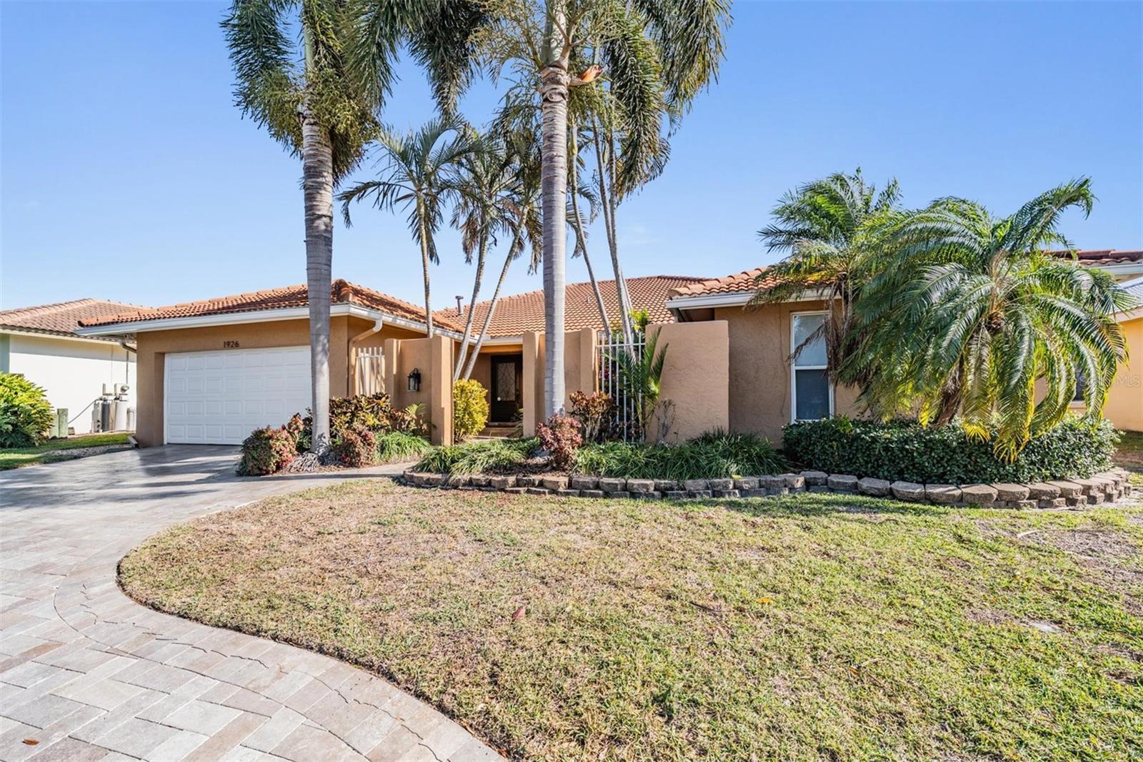 Listing photo id 36 for 1926 Montana Avenue Ne