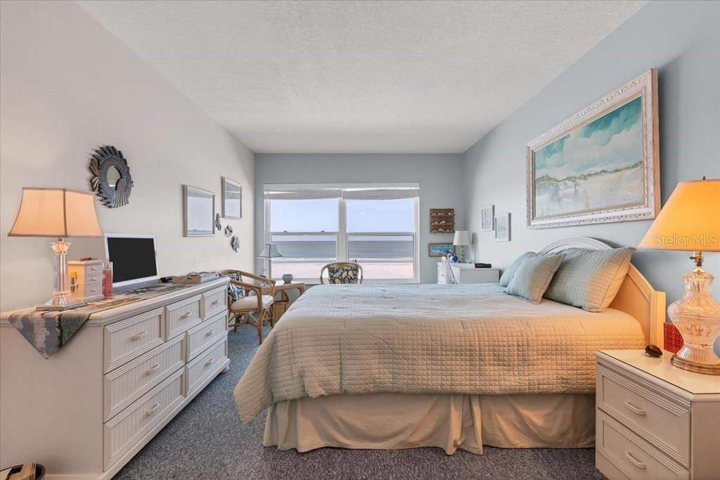 Image 7 of 12 For 6154 Midnight Pass Road 305