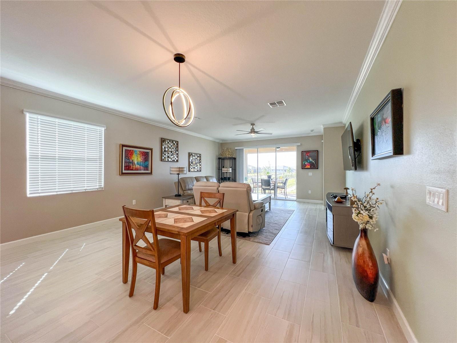 Image 18 of 59 For 12605 Tahitian Pearl Circle