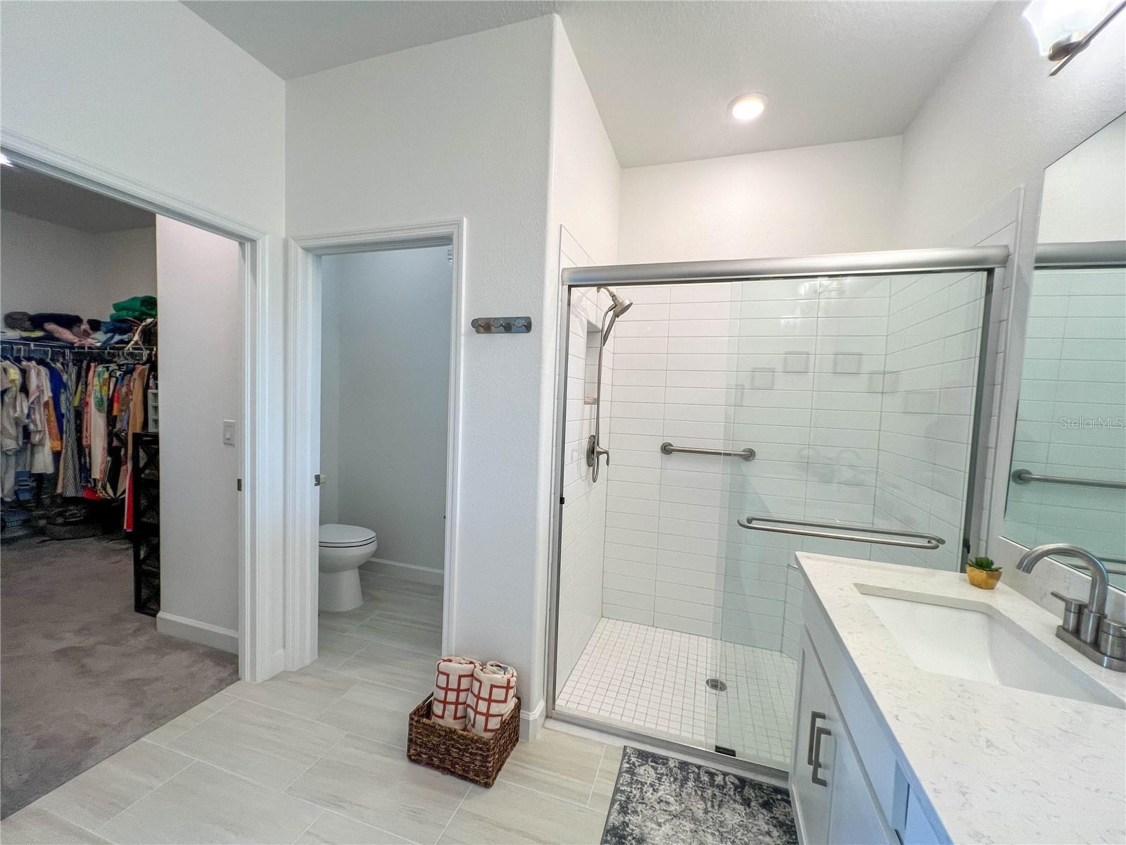 Image 28 of 59 For 12605 Tahitian Pearl Circle