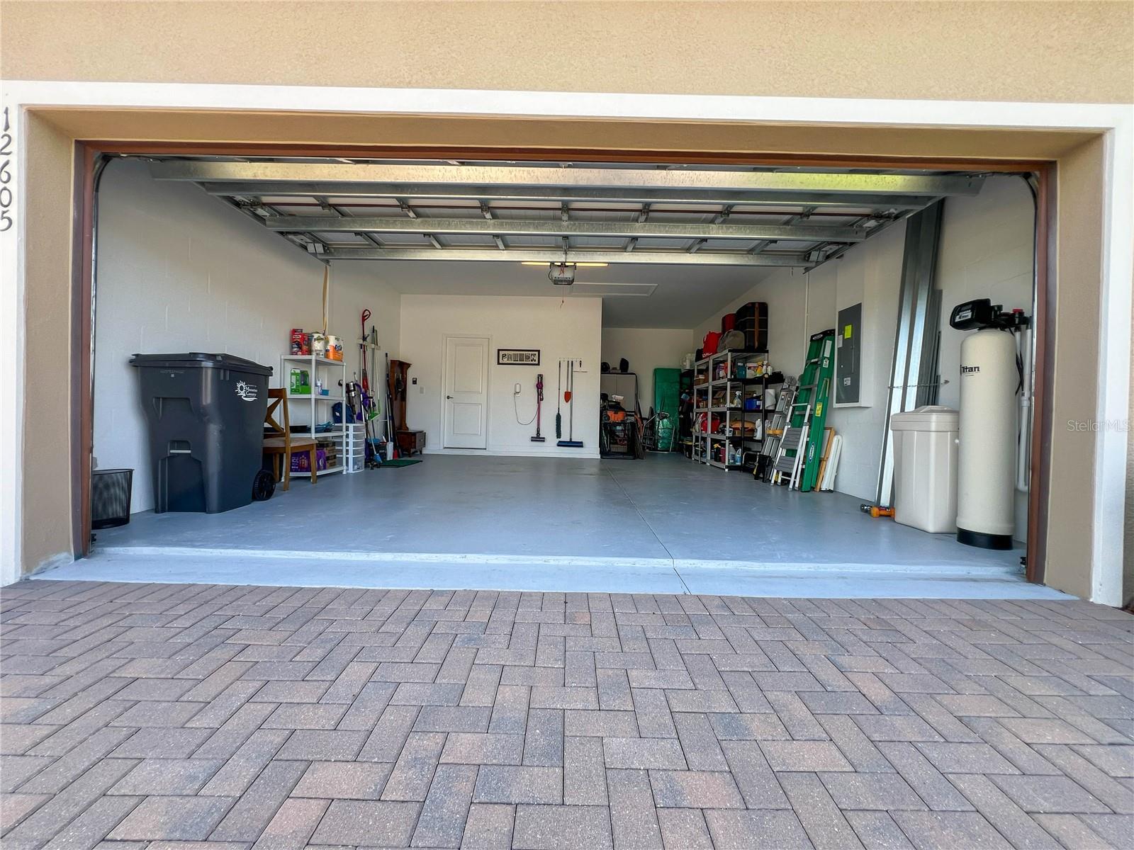 Image 43 of 59 For 12605 Tahitian Pearl Circle