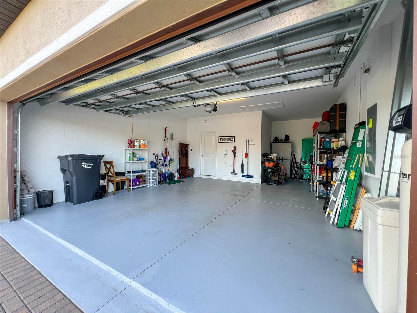 Image 44 of 59 For 12605 Tahitian Pearl Circle