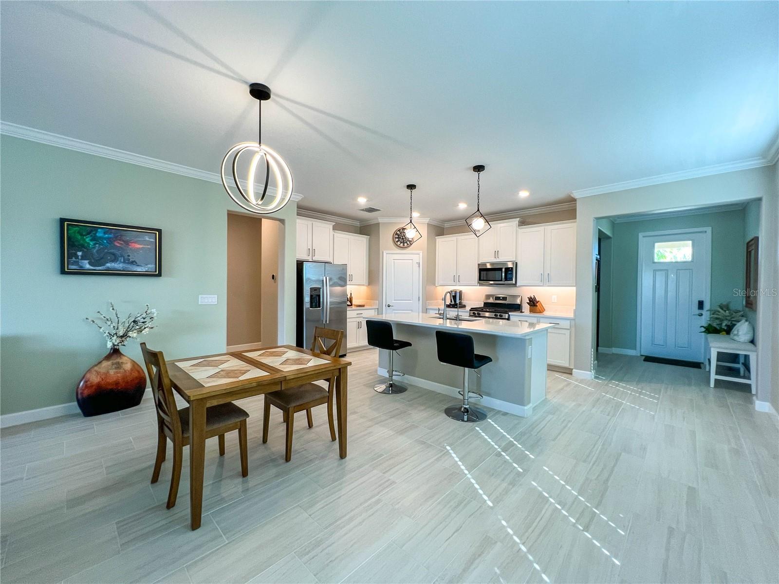 Image 9 of 59 For 12605 Tahitian Pearl Circle