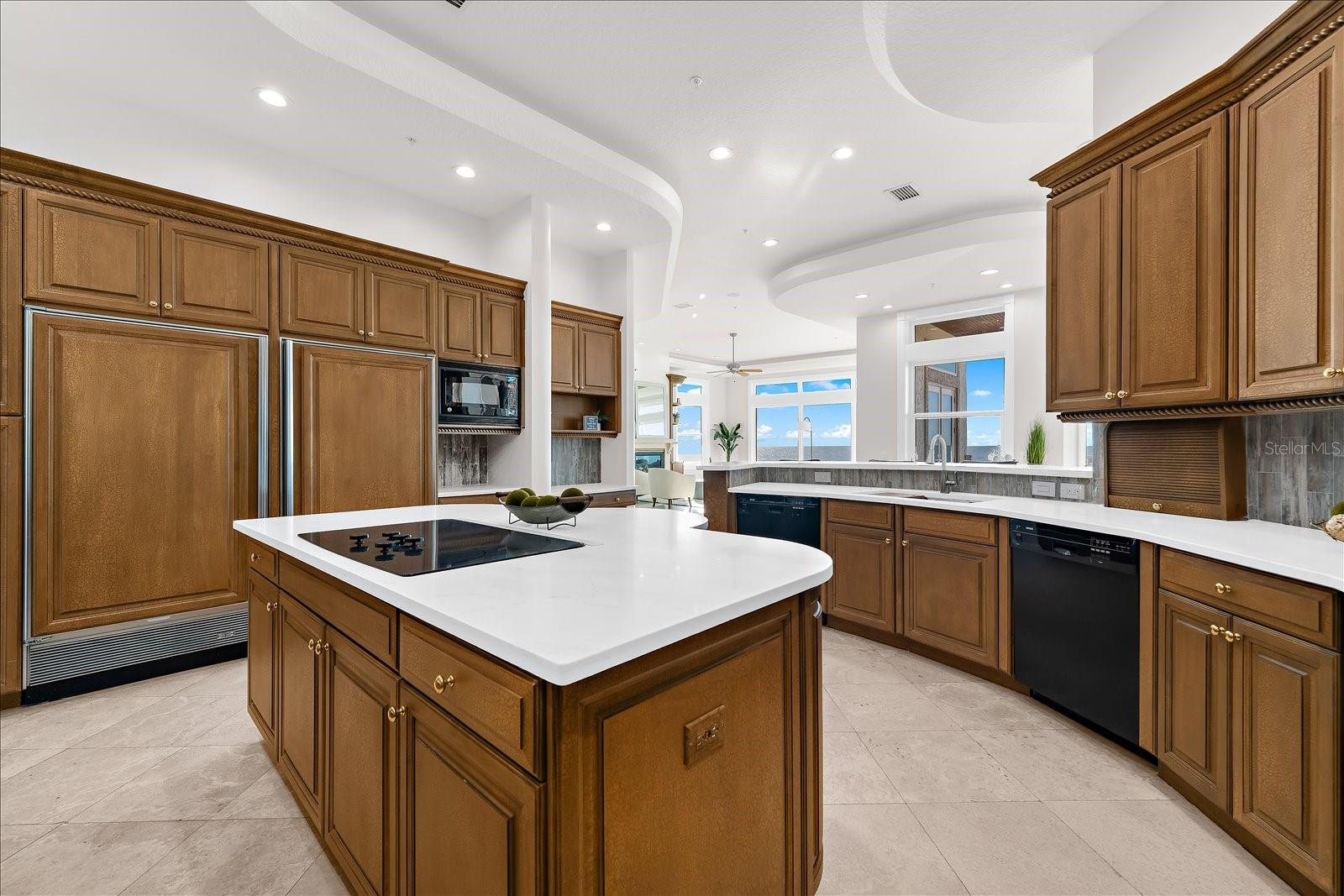 Image 25 of 71 For 960 Gulf Boulevard