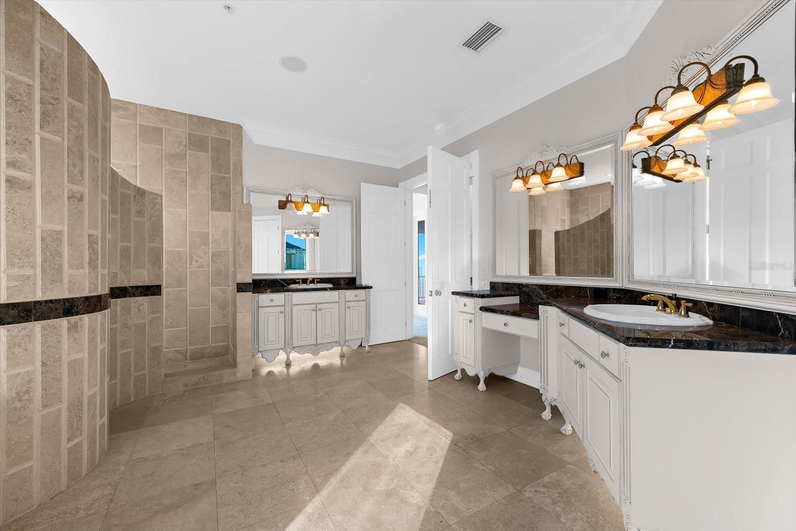 Image 35 of 71 For 960 Gulf Boulevard