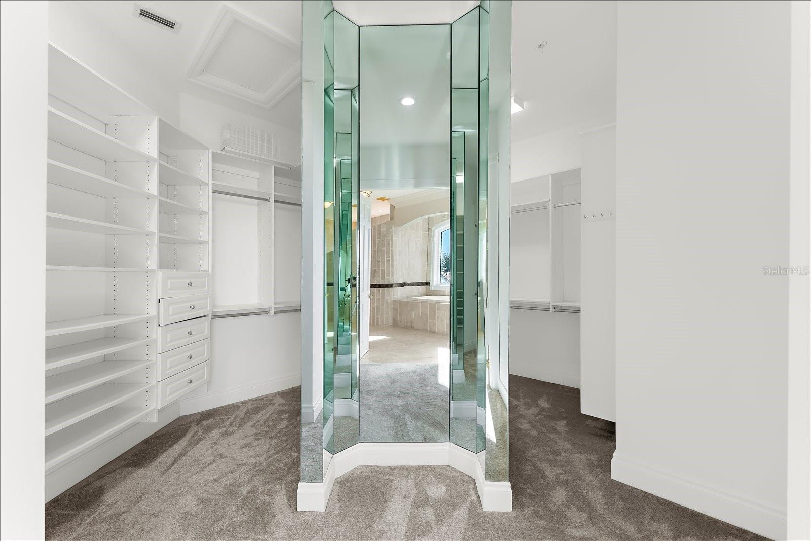 Image 36 of 71 For 960 Gulf Boulevard