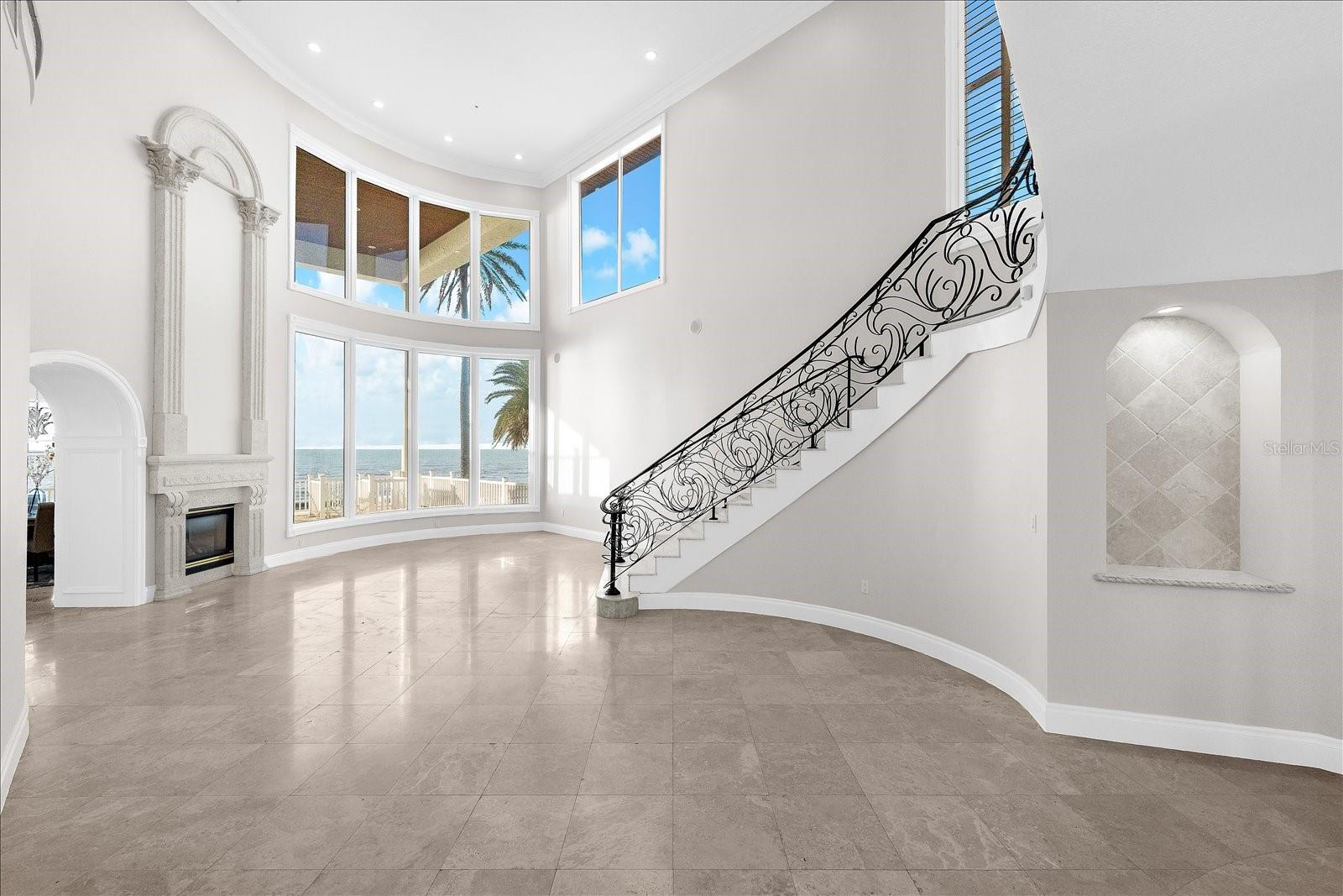 Image 5 of 71 For 960 Gulf Boulevard