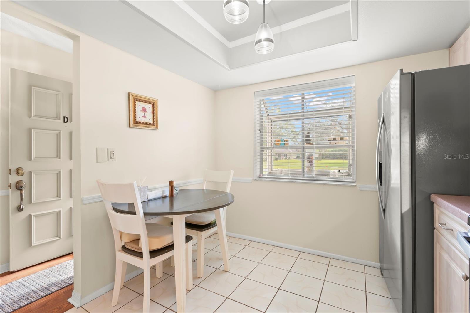 Image 8 of 33 For 1084 Dunrobin Drive D